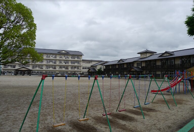 日田市立咸宜小学校